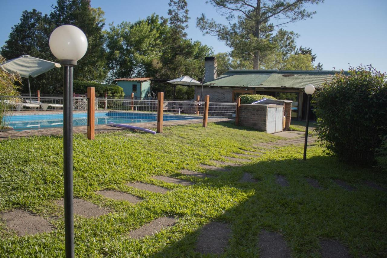 Hostal Canela Termas del Daymán Exterior foto